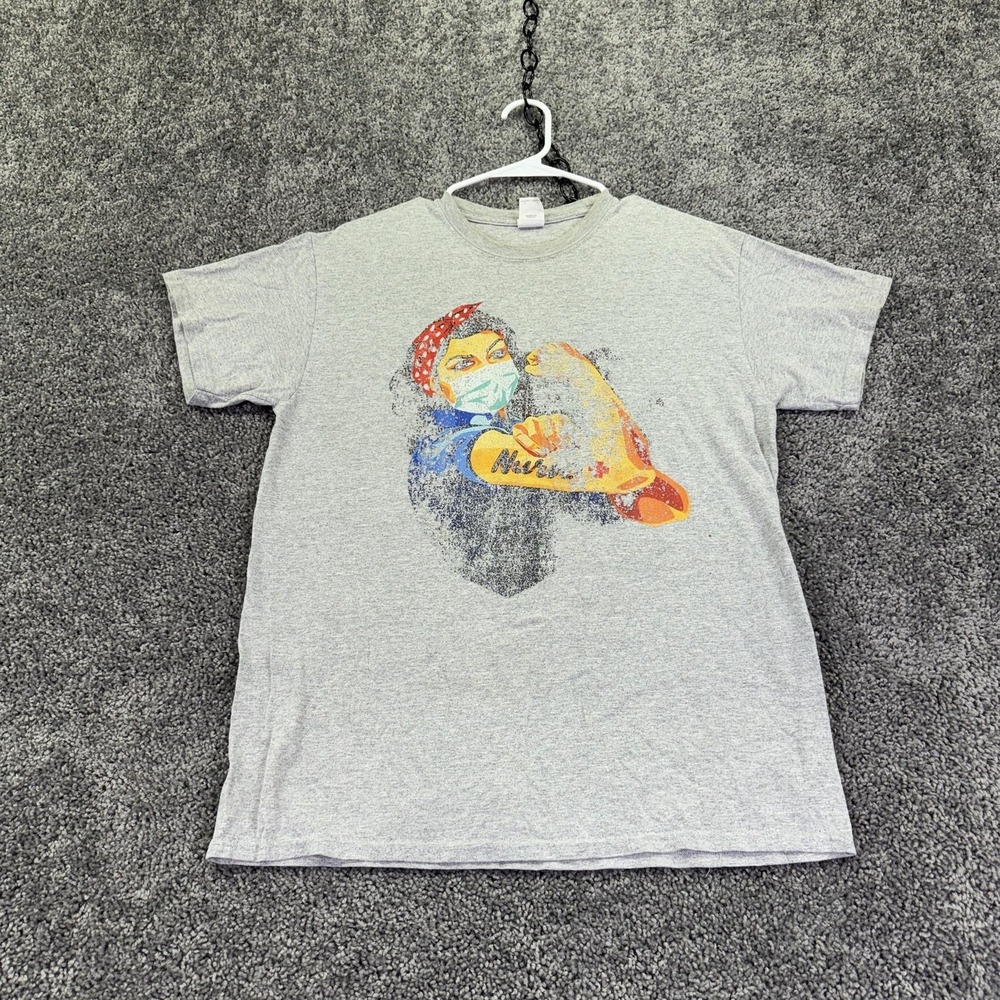 Gildan Shirt Mens Medium Gray Rosie The Riveter Nurse Graphic Tee Healthcare